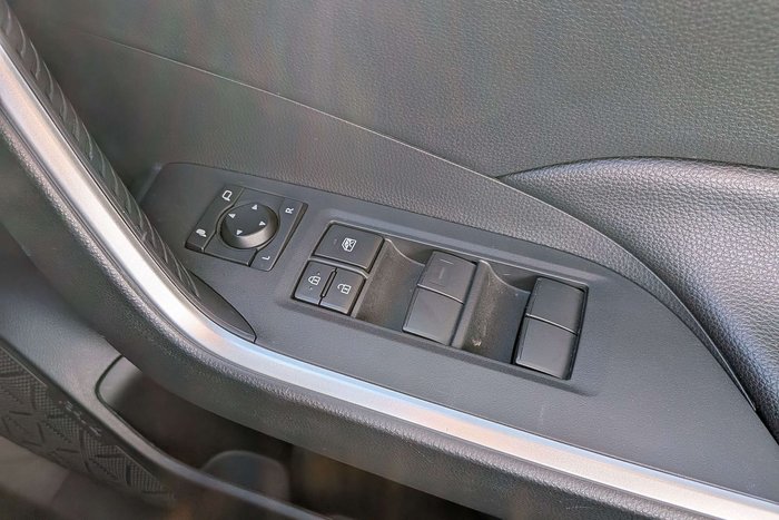 2025 Toyota RAV4 GX