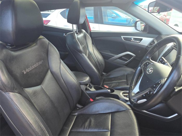 2013 Hyundai Veloster + FS2 Veloster Red