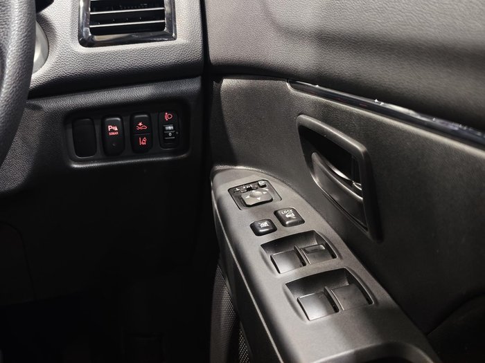 2024 Mitsubishi ASX MR