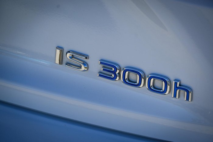 2014 Lexus IS 300h F Sport