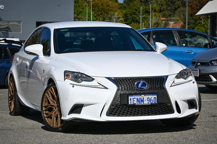 2014 Lexus IS 300h F Sport