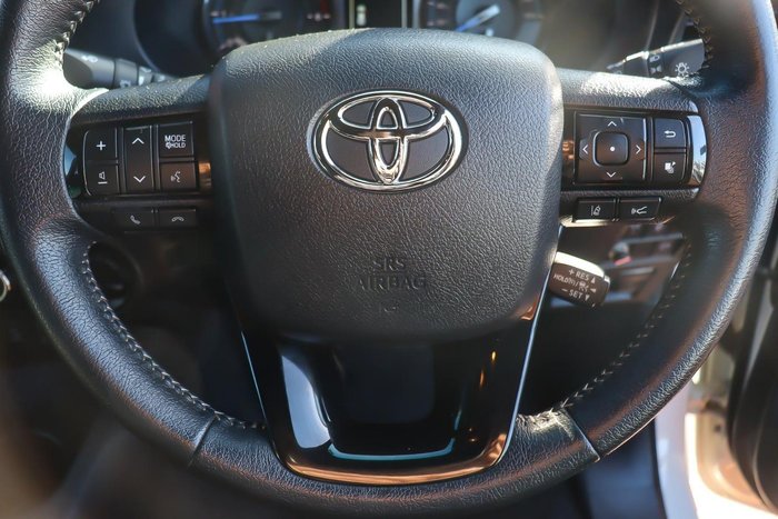 2020 Toyota Hilux Rogue