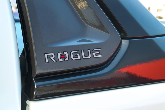 2020 Toyota Hilux Rogue