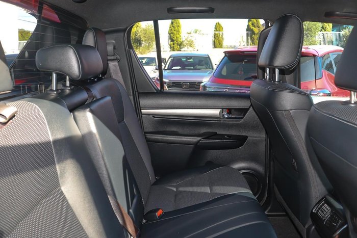 2020 Toyota Hilux Rogue