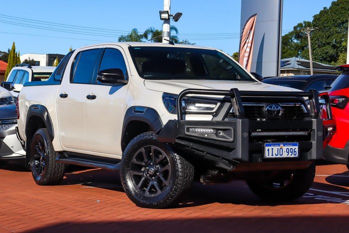 2020 Toyota Hilux Rogue