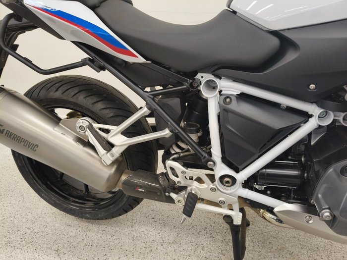 2021 BMW Motorrad R 1250 R White