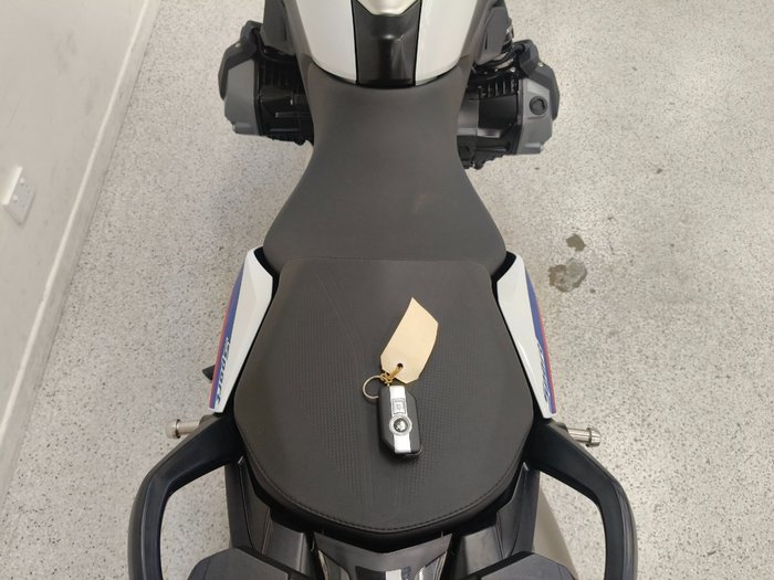 2021 BMW Motorrad R 1250 R White