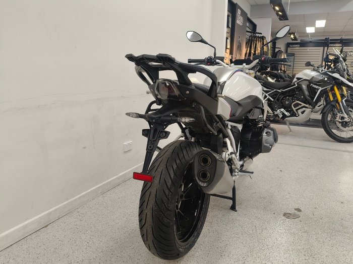 2021 BMW Motorrad R 1250 R White