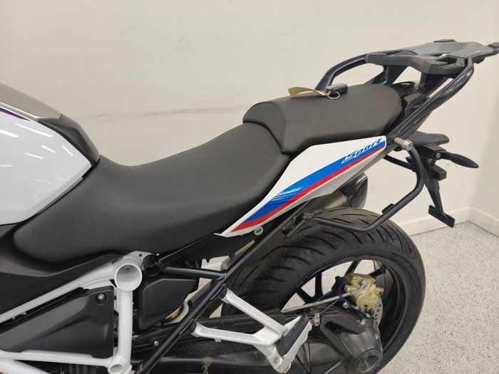 2021 BMW Motorrad R 1250 R White