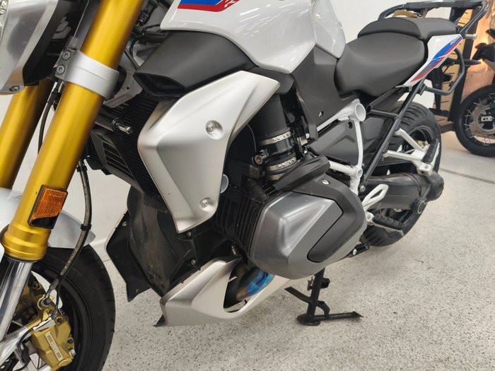 2021 BMW Motorrad R 1250 R White
