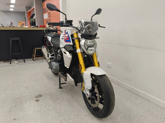 2021 BMW Motorrad R 1250 R White