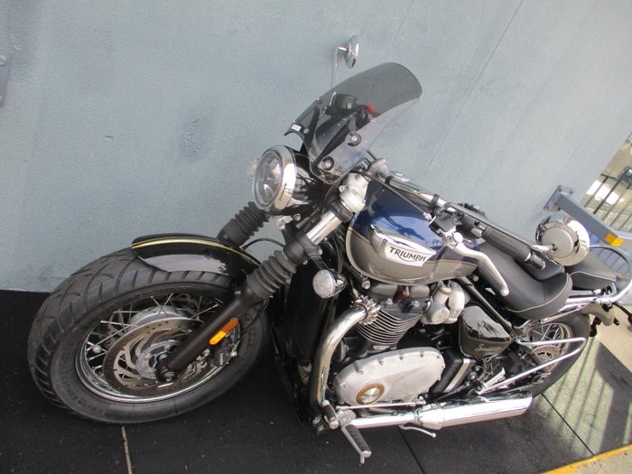 2024 Triumph BONNEVILLE SPEEDMASTER BLUE