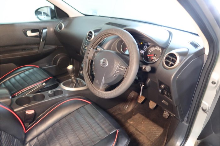 2012 Nissan Dualis