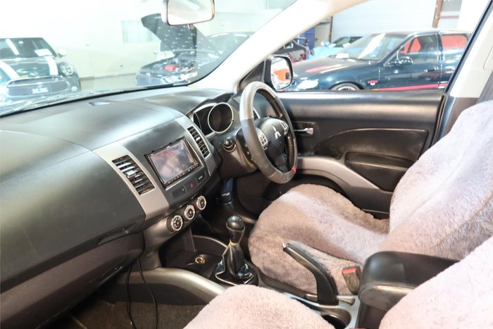 2010 Mitsubishi Outlander