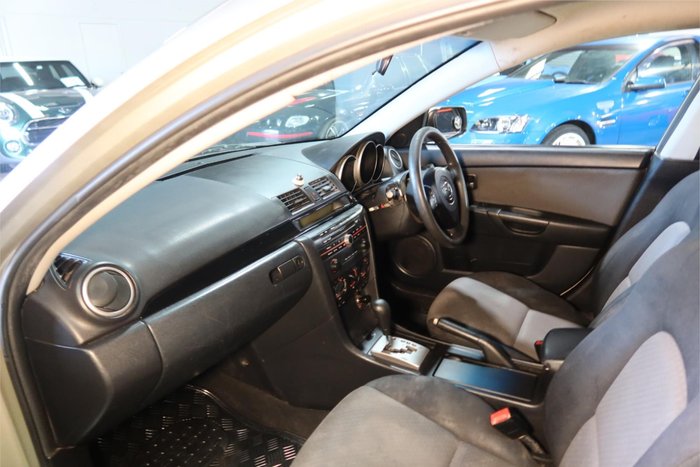 2005 Mazda 3 Maxx Sport