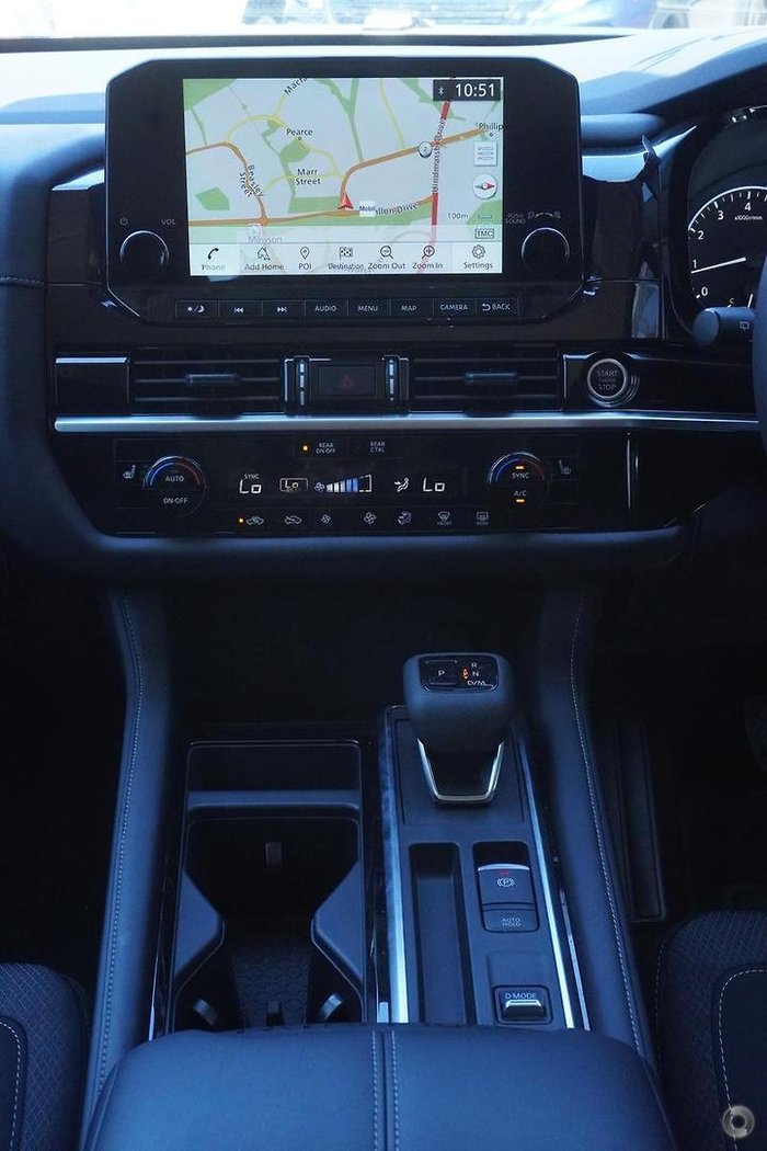 2024 Nissan Pathfinder ST-L