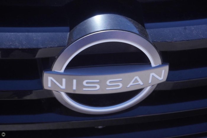 2024 Nissan Pathfinder ST-L