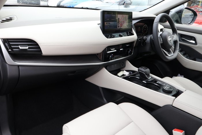 2025 Nissan X-TRAIL Ti