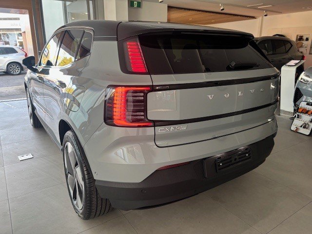 2025 VOLVO EX30 EXTENDED ULTRA