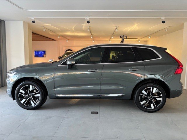 2026 VOLVO XC60
