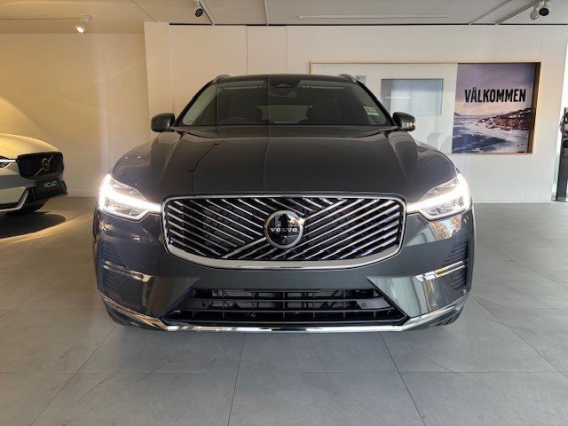 2026 VOLVO XC60