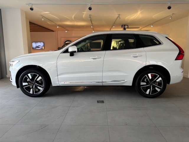 2026 VOLVO XC60