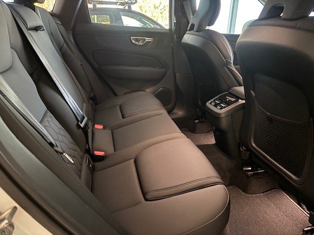 2026 VOLVO XC60