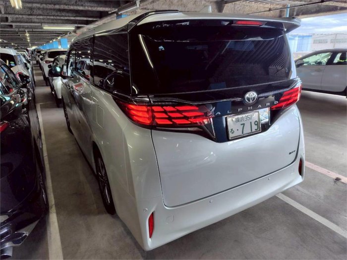 2024 Toyota Alphard Hybrid Z