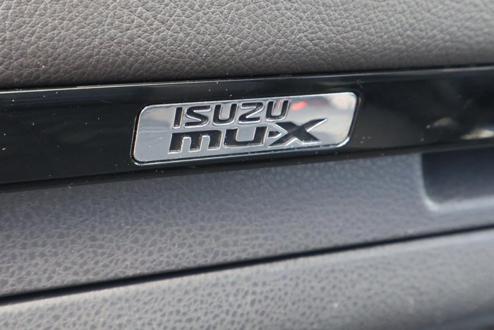 2019 Isuzu MU-X LS-T