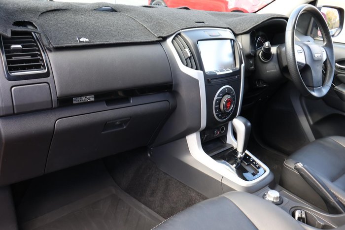2019 Isuzu MU-X LS-T