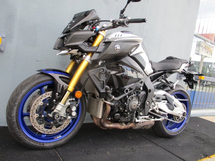 2019 Yamaha MT-10SP BLACK/SILVER