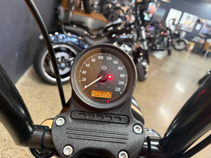 2018 HARLEY-DAVIDSON XL883N IRON 883 CUSTOM TT