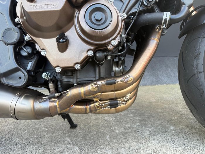 2025 Honda CB650R E-Clutch CB Black