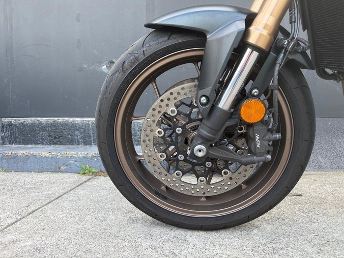 2025 Honda CB650R E-Clutch CB Black