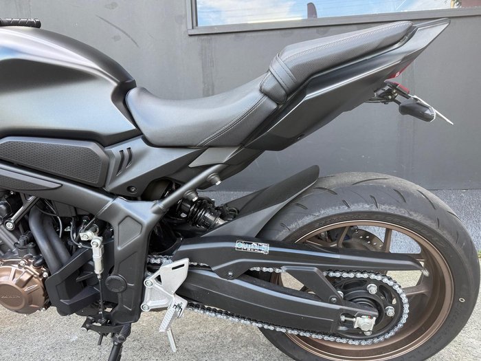 2025 Honda CB650R E-Clutch CB Black