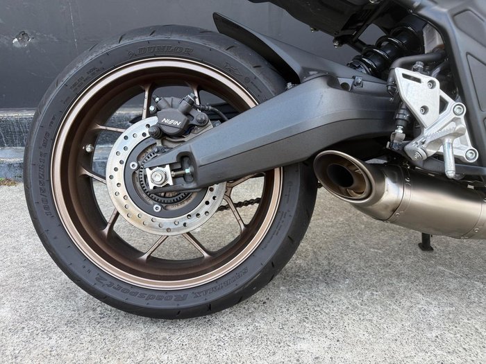 2025 Honda CB650R E-Clutch CB Black