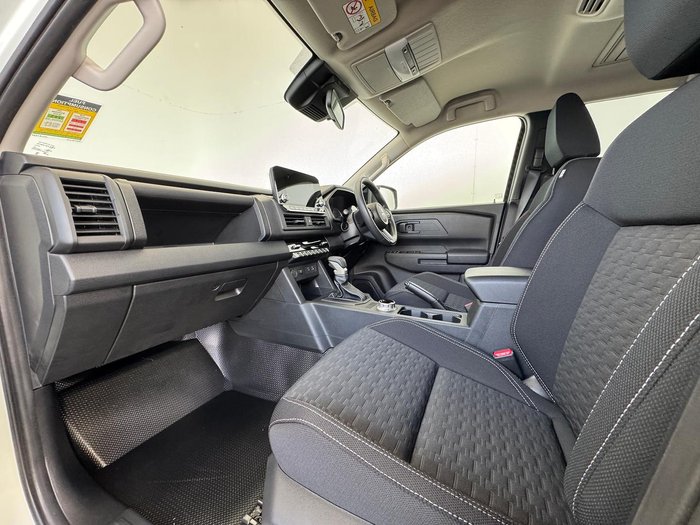 2026 Mitsubishi Triton GLX+