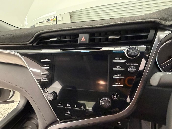 2018 Toyota Camry Ascent ASV70R Glacier White