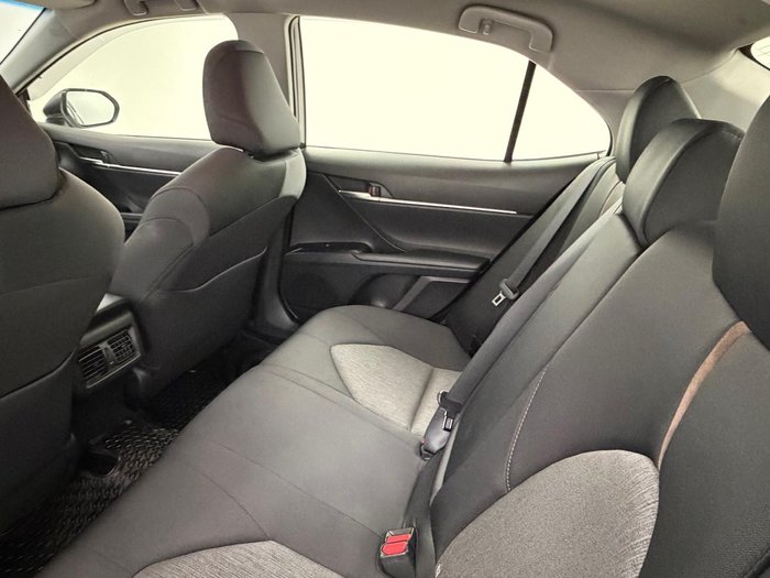 2018 Toyota Camry Ascent ASV70R Glacier White