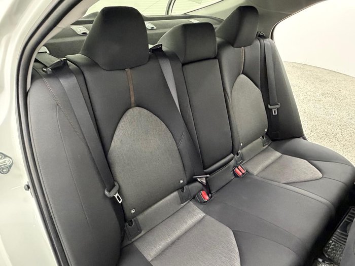 2018 Toyota Camry Ascent ASV70R Glacier White