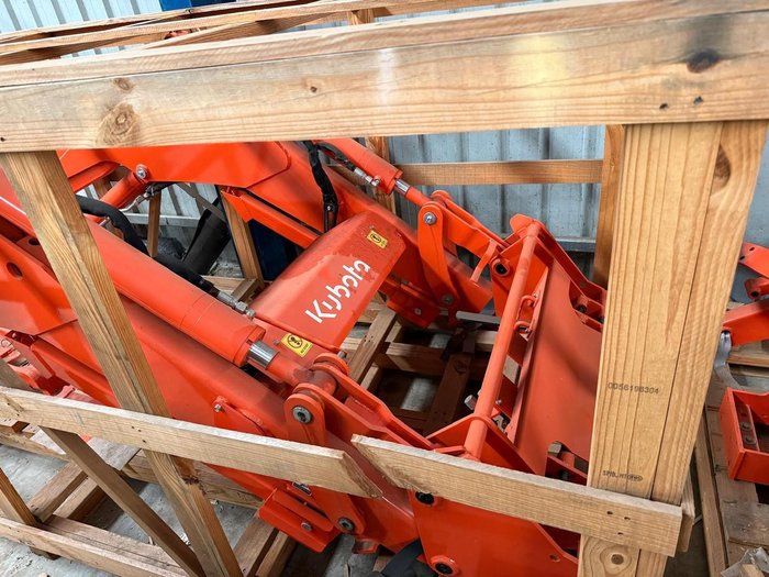 Kubota Lm2605au Front End Loader