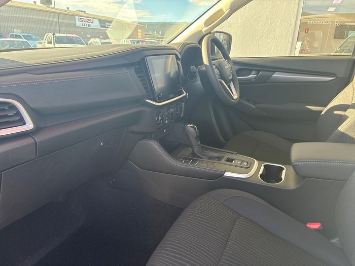 2026 Isuzu MU-X LS-M