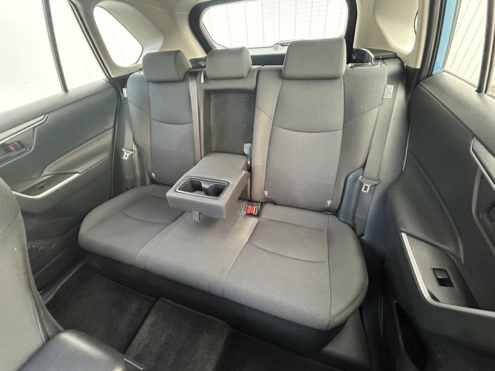 2022 Toyota RAV4 GX