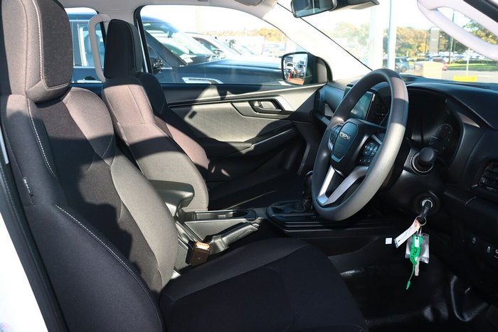 2025 Isuzu D-MAX SX