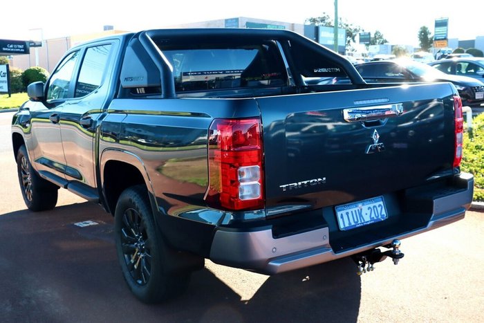2025 Mitsubishi Triton GLX-R