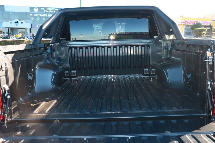 2025 Mitsubishi Triton GLX-R