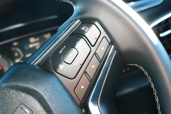 2024 Isuzu MU-X LS-T