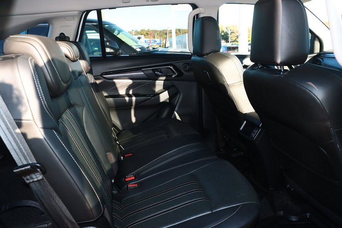 2024 Isuzu MU-X LS-T
