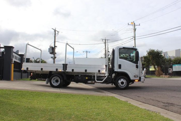 2021 Isuzu N Series NPR 45/55-155 Tradepack SILVER
