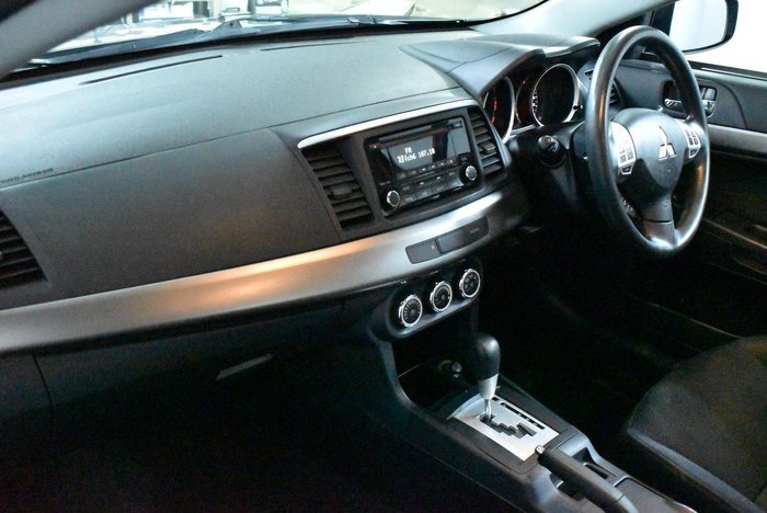 2015 Mitsubishi Lancer ES Sport